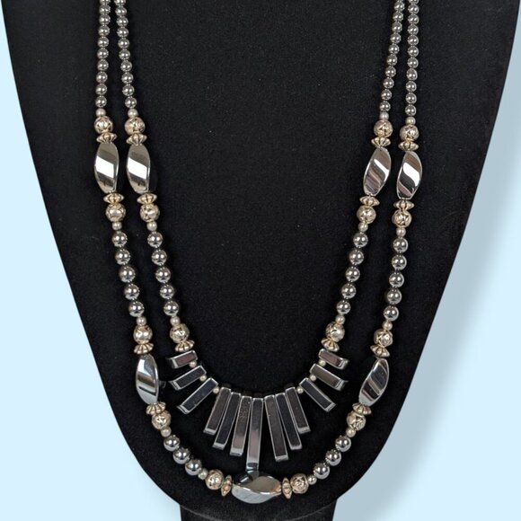 Vintage Jovita Haskie 2-Strand Navajo Hematite Necklace - Picture 2 of 6